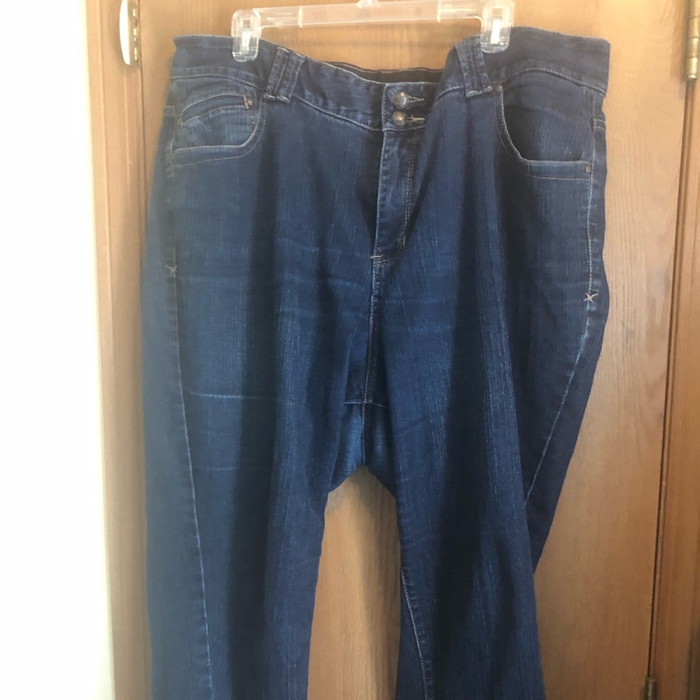 Jeans!! Lane Bryant T3